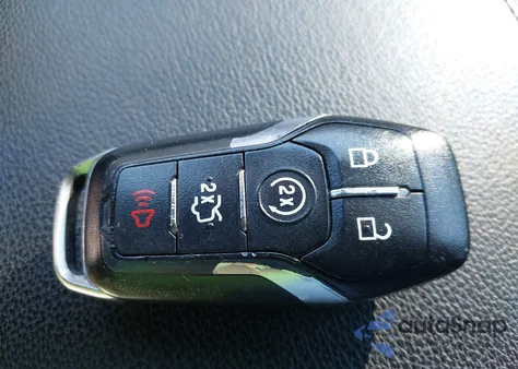 2017 Ford Explorer Sport z USA, uszkodzony, nr VIN 1FM5K8GT7HGD52800